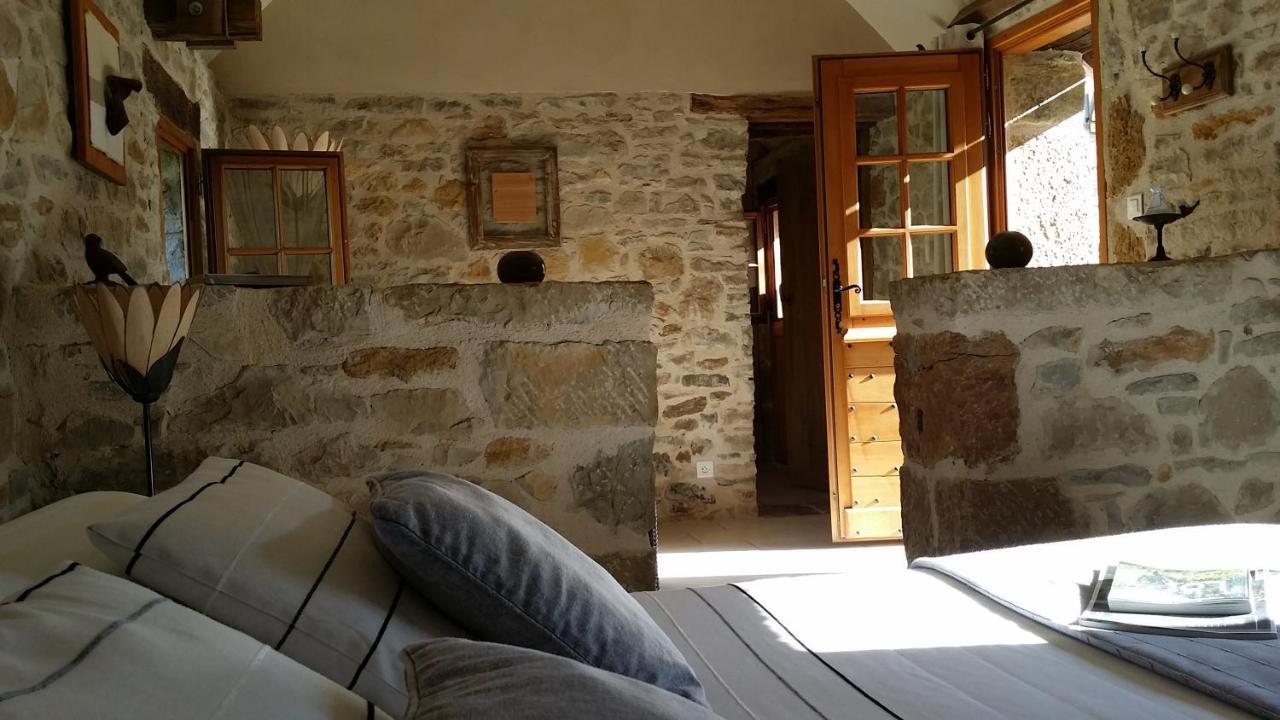 Bed and Breakfast Le Hameau Du Quercy Frontenac  Exterior foto